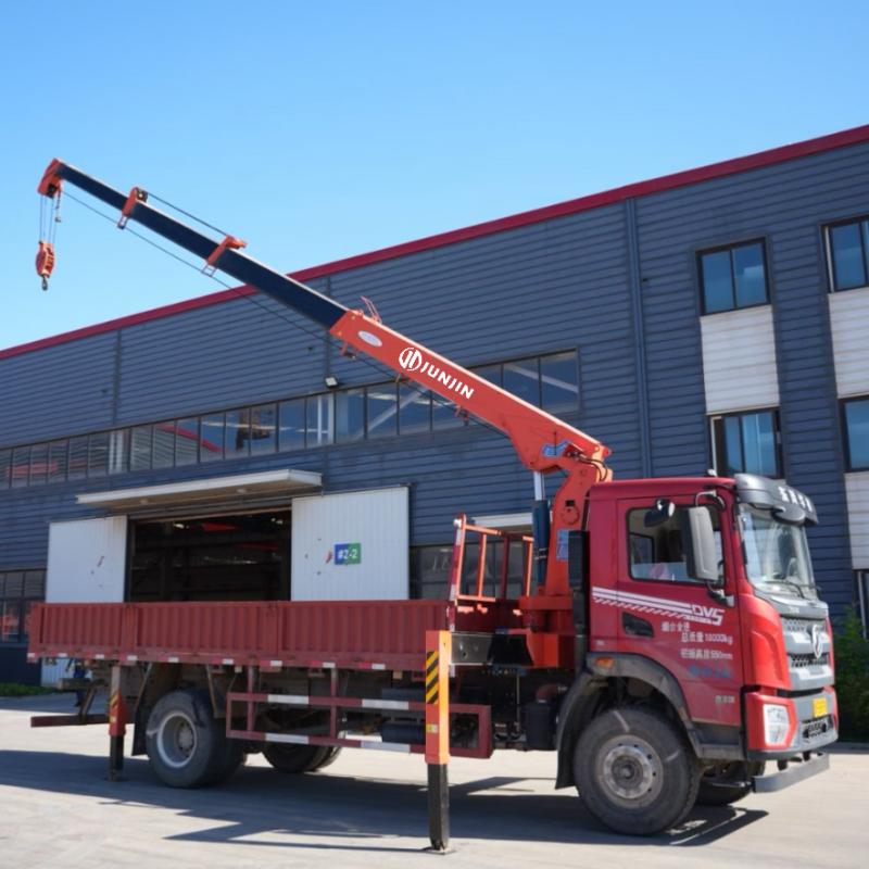 Telescopic Truck Mounted Crane